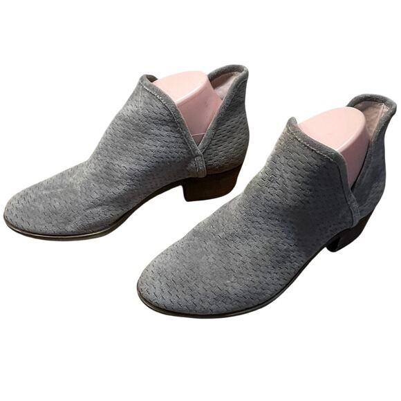 Lucky Brand Baley Boot Grey/Brown SMALL RED STAIN Women's Size 7.5 GUC - Picture 2 of 9